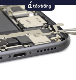 thay-kinh-lung-iphone-11