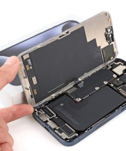 thay-pin-iphone-15-plus-pro-pro-max (2)